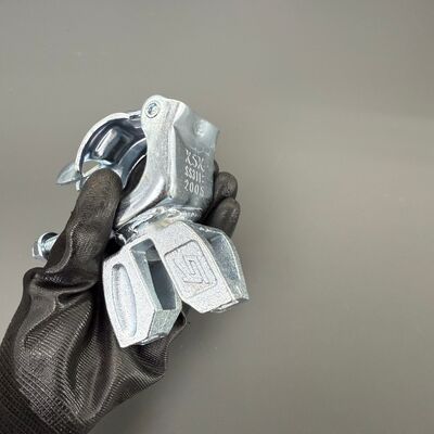 Pince d'échafaudage personnalisée en promotion, pince robuste pour projets de construction