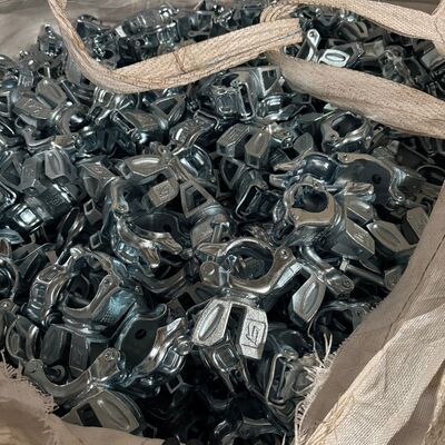 Pince d'échafaudage personnalisée en promotion, pince robuste pour projets de construction